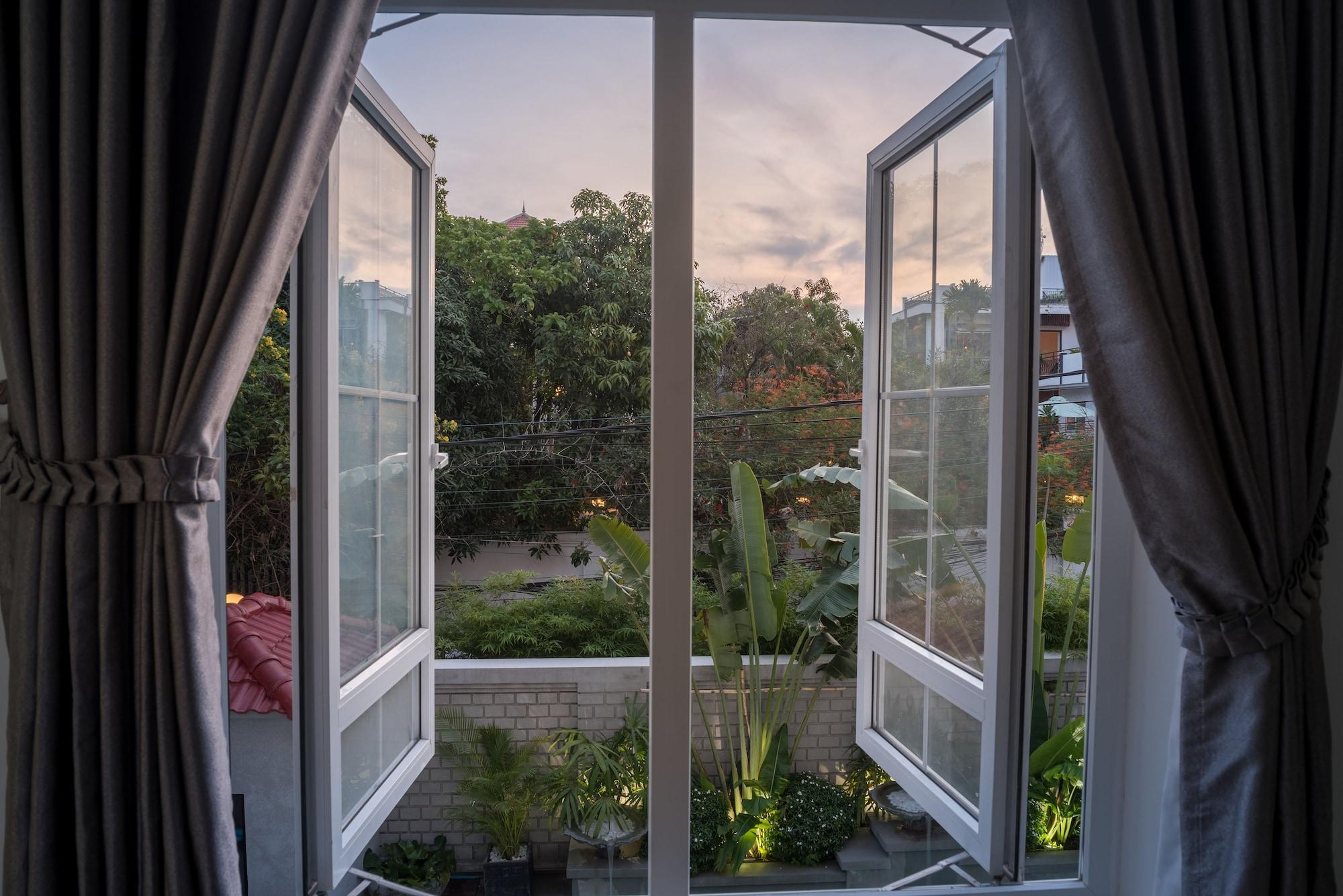 Hotel De L'Homme Phnom Penh Exterior photo